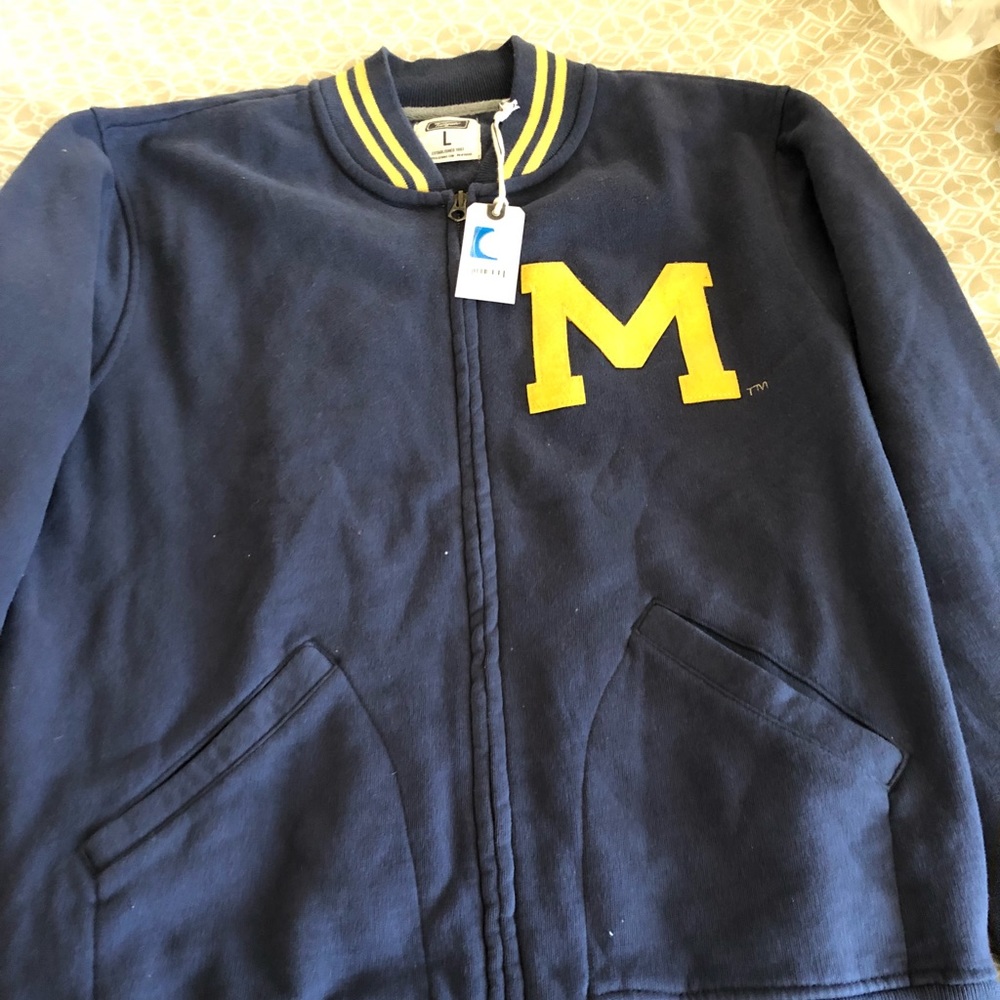 Michigan university varsity sweater - large